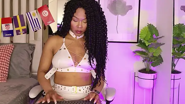 Anabella London online show from July 2026 11:08:01 AM