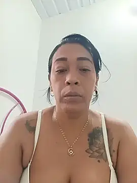 candelahot10 online show from July 2026 01:21:02 PM