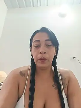 candelahot10 online show from July 2026 01:50:02 PM