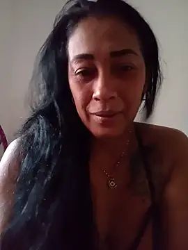 candelahot10 online show from June 2026 02:45:01 PM