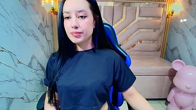 Aleja r  online show from July 2026 08:13:01 PM