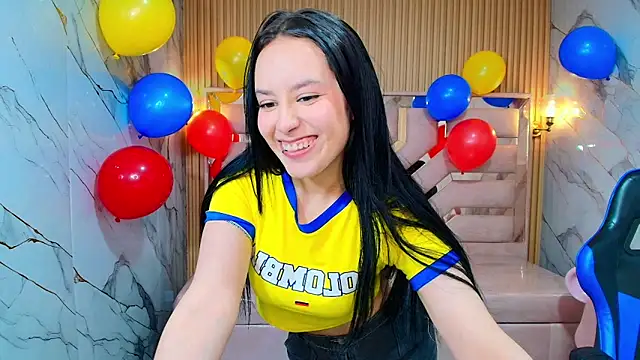 Aleja r  online show from June 2026 08:15:02 PM
