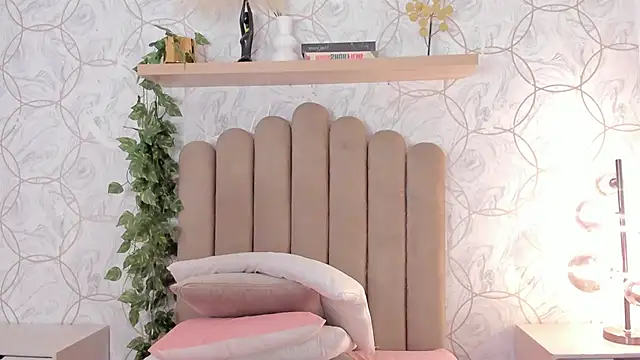 huge boobs ebony  online show from June 2026 07:36:02 PM