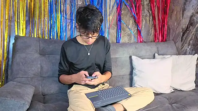 Noha King online show from June 2026 01:39:02 PM