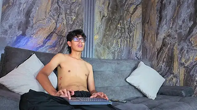 Noha King online show from June 2026 08:20:01 PM