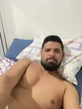 mineirinho3120 online show from June 2026 09:46:02 PM