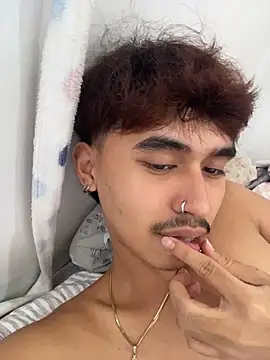 SlightlySmallLD online show from June 2026 04:24:02 AM
