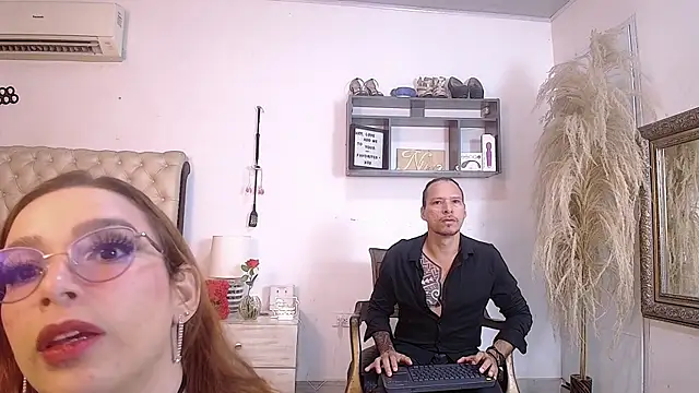 NinaAndRocco online show from June 2026 12:43:02 AM