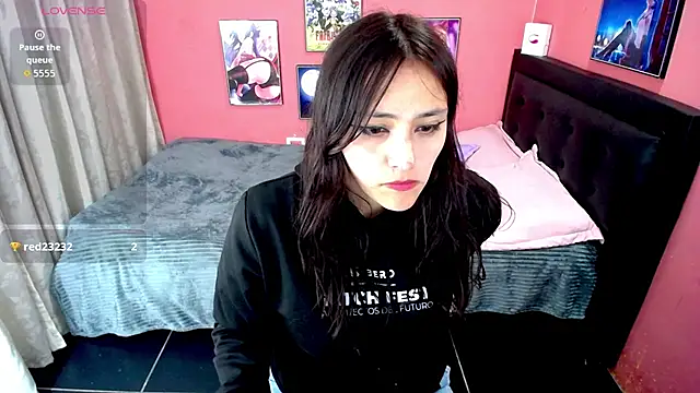 Sakura Mimi online show from June 2026 01:04:01 AM