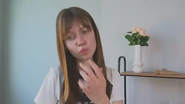 Vicki Turner online show from June 2026 01:06:01 PM