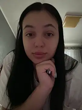 Bettie Toni online show from June 2026 05:29:02 AM