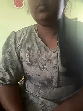 SUBHA2828 online show from June 2026 04:34:02 AM