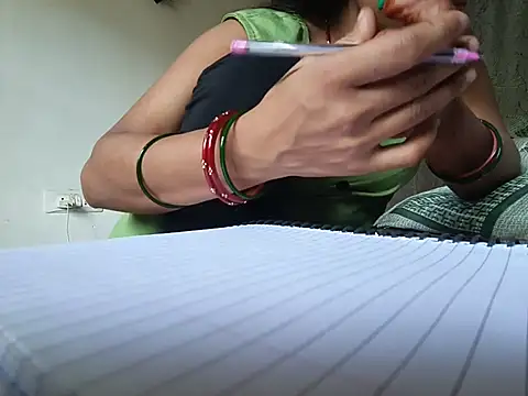 ranigupta72 online show from August 2026 09:37:01 AM