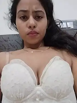 Nikitahot83 online show from June 2026 03:43:01 PM