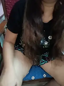 Snapshot of divya-222 chatting on July 2026 07:11:01 PM divya-222 online show from July 2026 07:11:01 PM