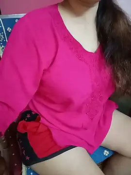 Snapshot of divya-222 chatting on June 2026 04:13:02 PM divya-222 online show from June 2026 04:13:02 PM