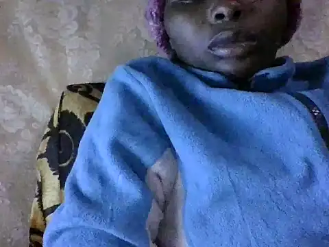 Snapshot of lucyswee chatting on July 2026 06:03:01 PM lucyswee online show from July 2026 06:03:01 PM