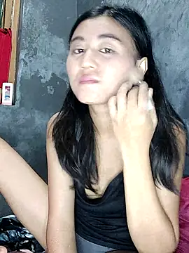 Snapshot of Rayya_4yy chatting on June 2026 05:13:02 PM Rayya 4yy online show from June 2026 05:13:02 PM