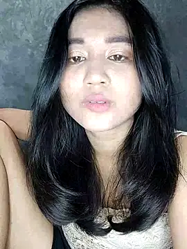 Snapshot of Rayya_4yy chatting on June 2026 02:01:01 PM Rayya 4yy online show from June 2026 02:01:01 PM