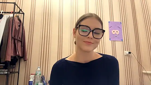 MiaWonderind online show from June 2026 02:16:02 PM
