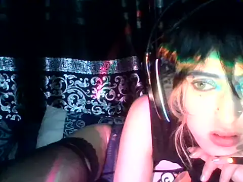 kittenpasive30 online show from June 2026 04:40:03 AM