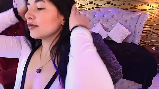  Ninaharpper online show from July 2026 01:11:01 PM