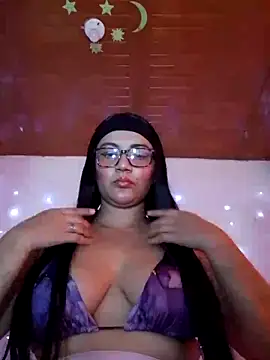 litle hot online show from June 2026 10:32:02 PM