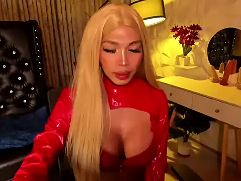 Snapshot of sexylicious_scarletxx chatting on July 2026 07:44:02 PM sexylicious scarletxx online show from July 2026 07:44:02 PM