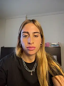 NicoleWilder online show from July 2026 04:58:01 PM