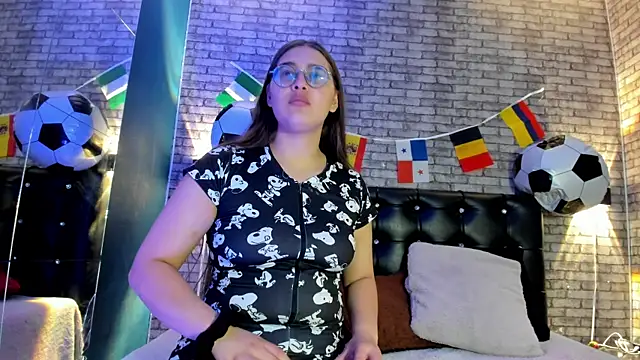 Apolonia eros online show from July 2026 03:17:02 AM