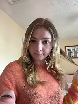 ChloeRaexox online show from June 2026 03:34:01 PM