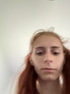 CherryBellaa online show from June 2026 03:32:02 PM