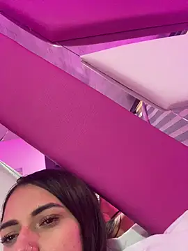  Melany Martinez online show from June 2026 10:04:02 PM