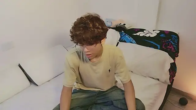 Samy Twink online show from July 2026 04:31:01 AM