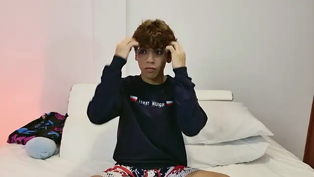 Samy Twink online show from July 2026 03:41:02 AM