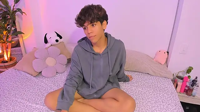 Samy Twink online show from June 2026 03:23:02 AM