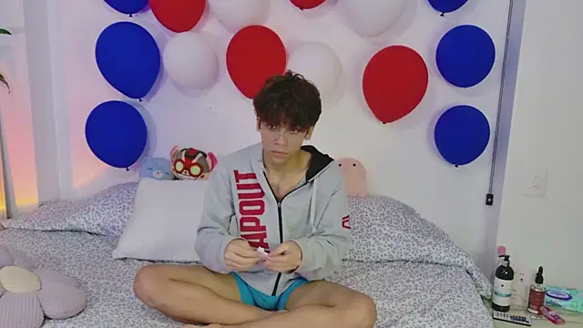 Samy Twink online show from July 2026 03:13:02 AM