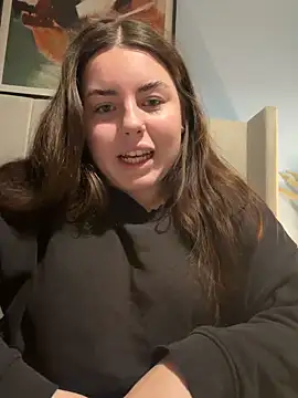 yourfavouritegirll online show from June 2026 08:54:02 PM