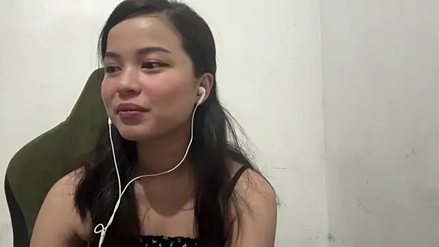 ValerieMyerson online show from June 2026 01:00:02 PM