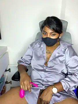 I am amisha online show from June 2026 09:34:02 PM