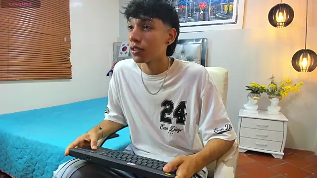 Jake Falcon online show from July 2026 11:28:02 AM