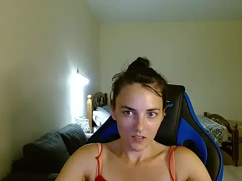 OliviaTheS online show from June 2026 08:04:01 PM