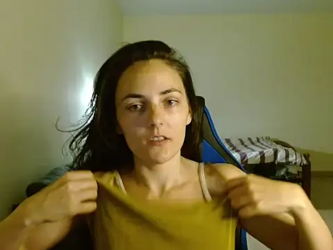 Snapshot of OliviaTheS chatting on June 2026 08:07:02 PM OliviaTheS online show from June 2026 08:07:02 PM