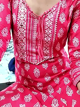 simran kaur01 online show from June 2026 07:27:02 AM