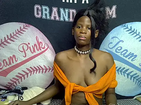 Snapshot of Queen_slay2 chatting on June 2026 05:41:01 PM Queen slay2 online show from June 2026 05:41:01 PM