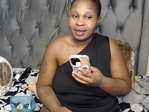 Loyal Alisha online show from July 2026 03:35:01 PM
