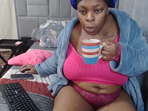 Wifey Amanda online show from July 2026 06:47:02 AM