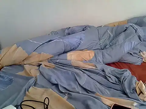 zelyp online show from July 2026 07:32:01 PM