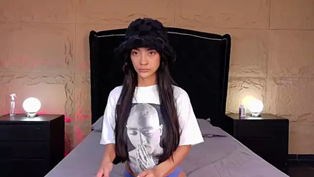 Ella Walsh online show from July 2026 11:51:02 AM