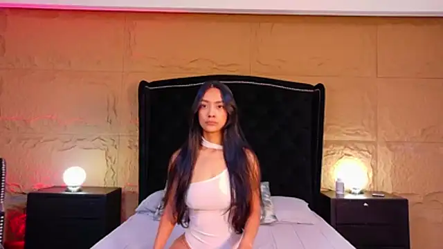 Ella Walsh online show from July 2026 01:43:02 PM